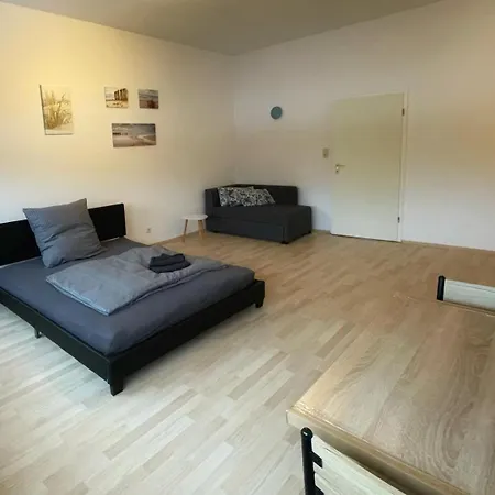 Homestay Schoene Ferienzimmer In Wilhelmshaven